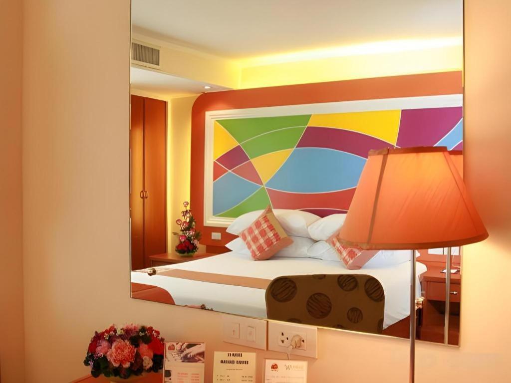 Hip Hotel 3*